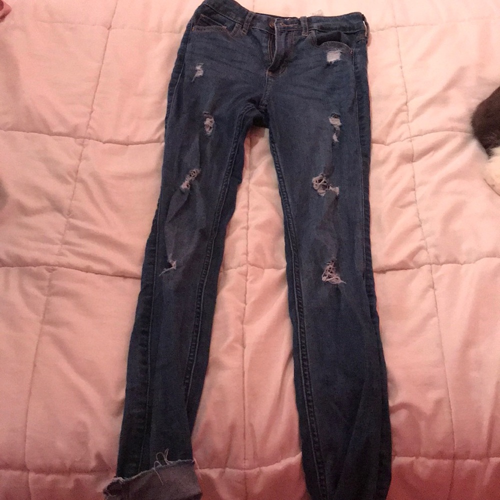 Hollister Hight Waisted Ripped Blue Jeans